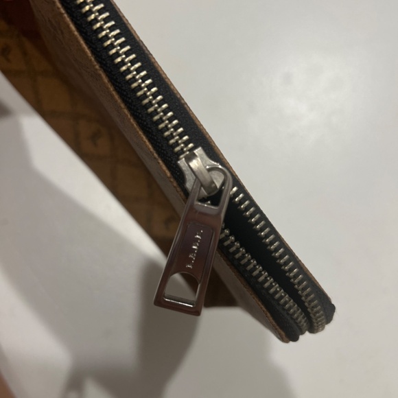 L.A.M.B. Clutch Bag - Picture 4 of 12